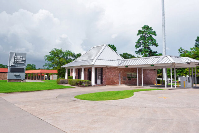 Exterior view of Westlake Branch of First Federal Bank of Louisiana